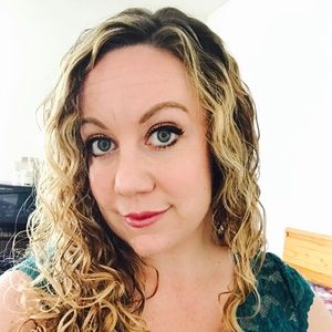 Meet your Posher, Bethany